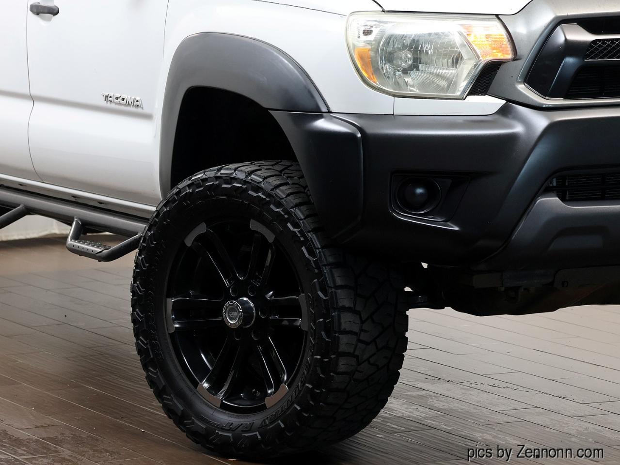 Toyota Tacoma 2WD Double Cab I4 AT PreRunner (Natl) 2015