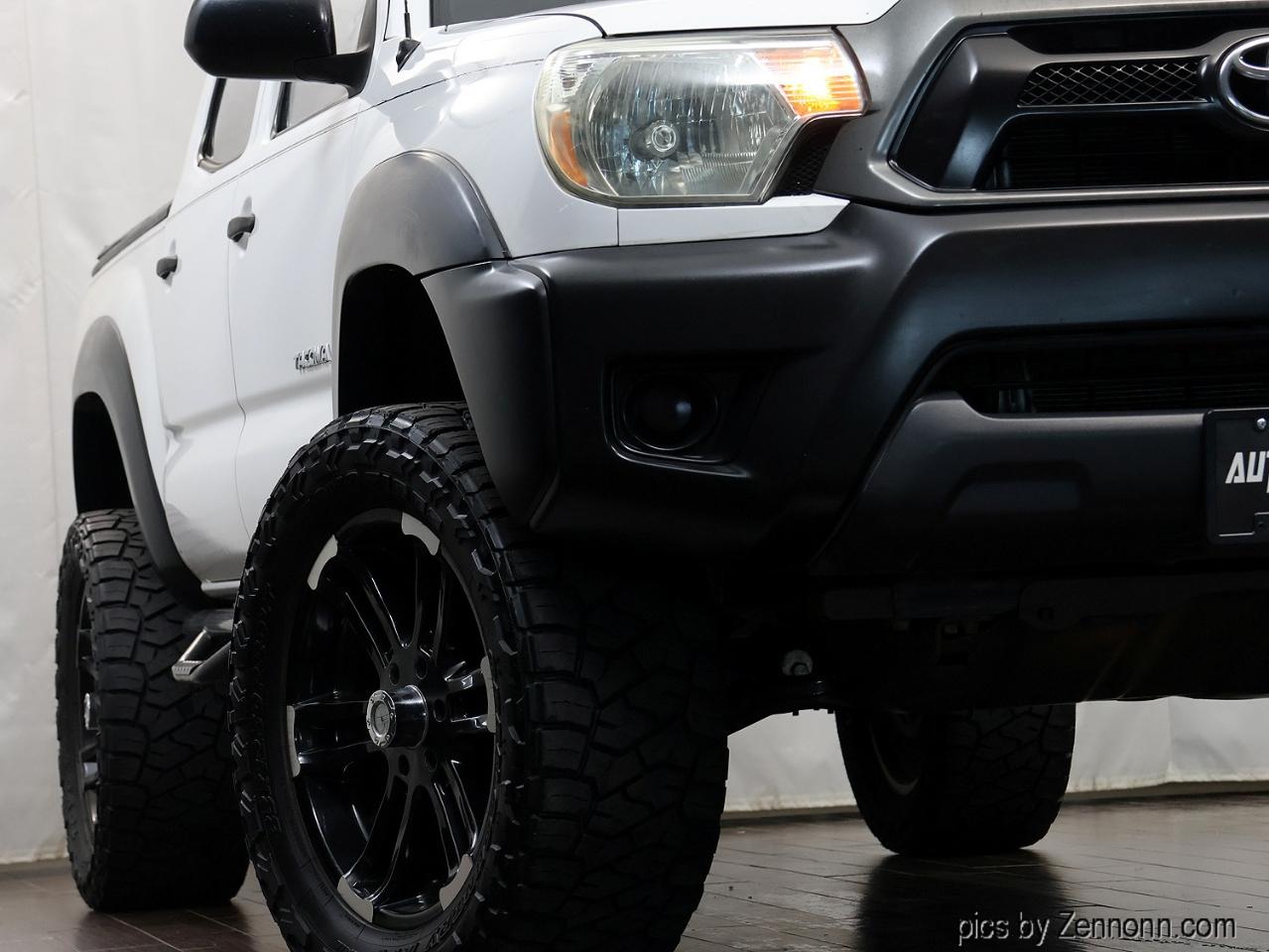 Toyota Tacoma 2WD Double Cab I4 AT PreRunner (Natl) 2015