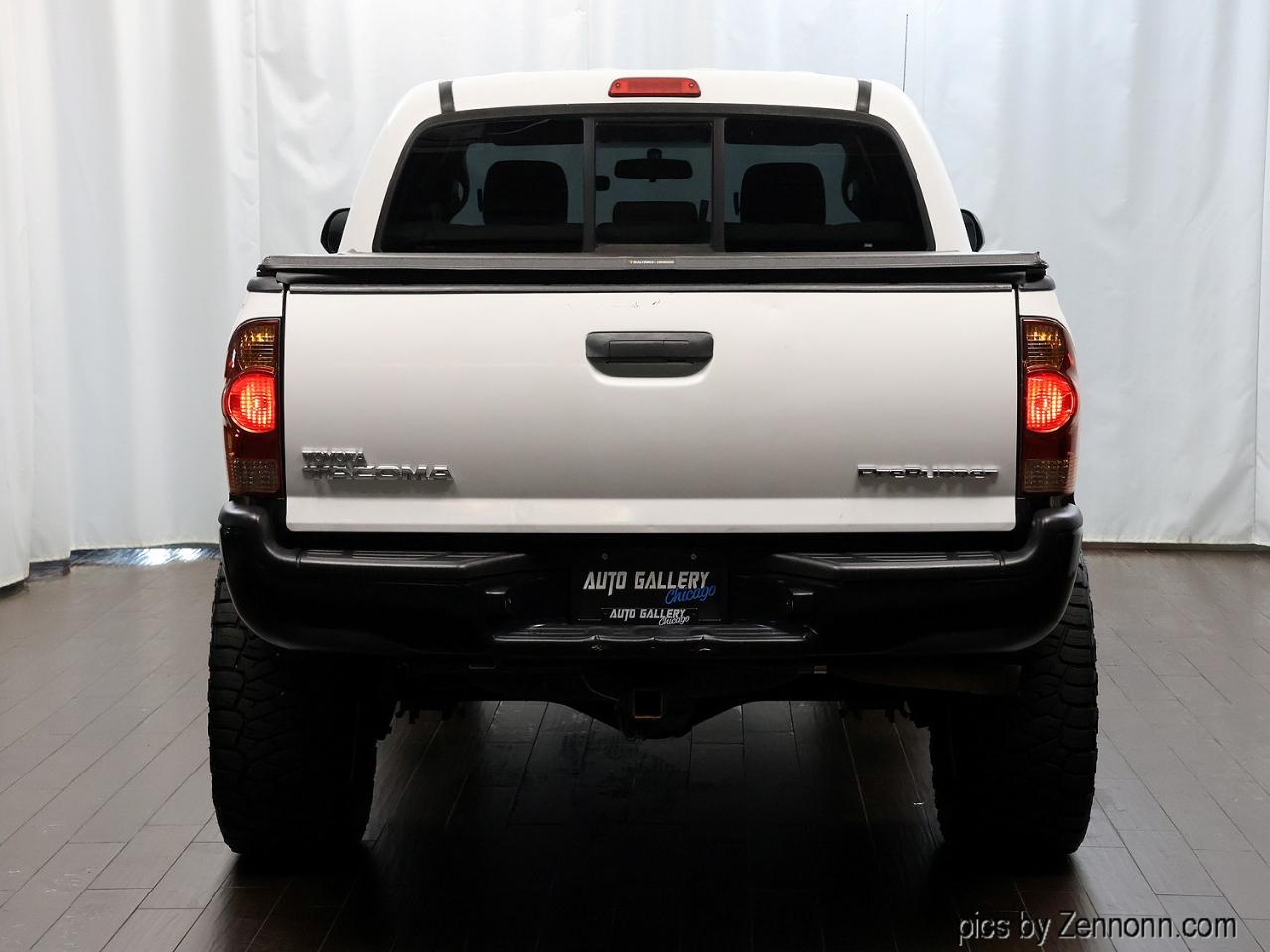 Toyota Tacoma 2WD Double Cab I4 AT PreRunner (Natl) 2015