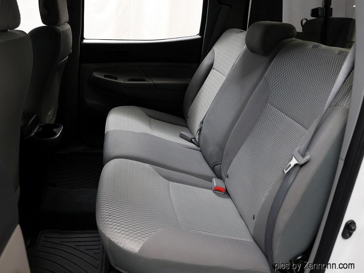 Toyota Tacoma 2WD Double Cab I4 AT PreRunner (Natl) 2015