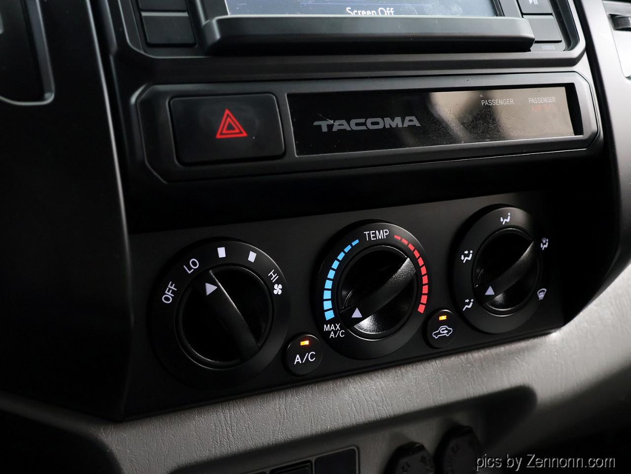 Toyota Tacoma 2WD Double Cab I4 AT PreRunner (Natl) 2015