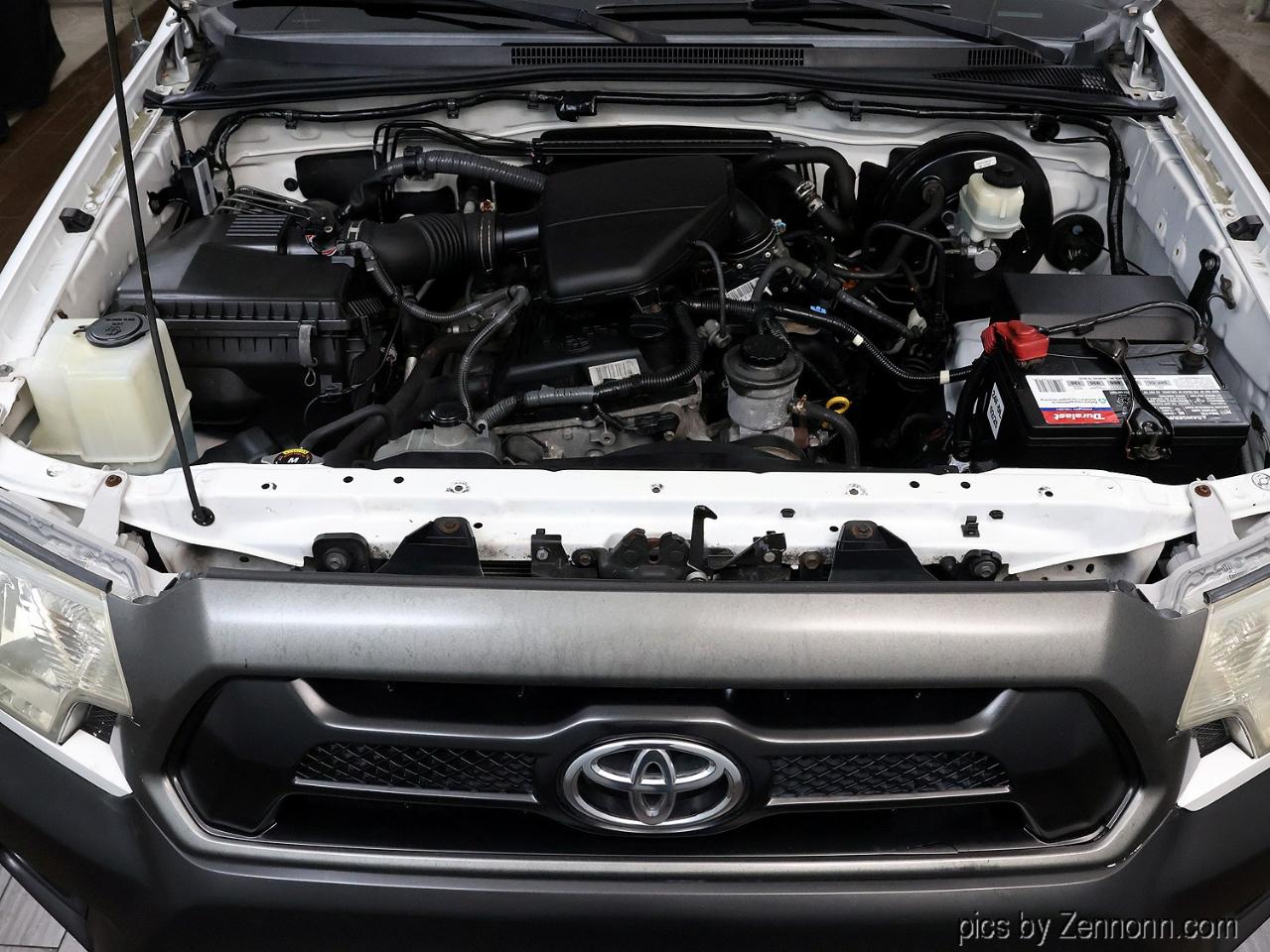 Toyota Tacoma 2WD Double Cab I4 AT PreRunner (Natl) 2015