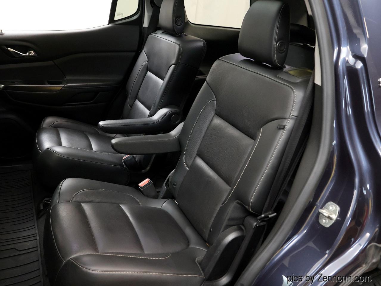 GMC Acadia AWD 4dr SLT w/SLT-1 2019