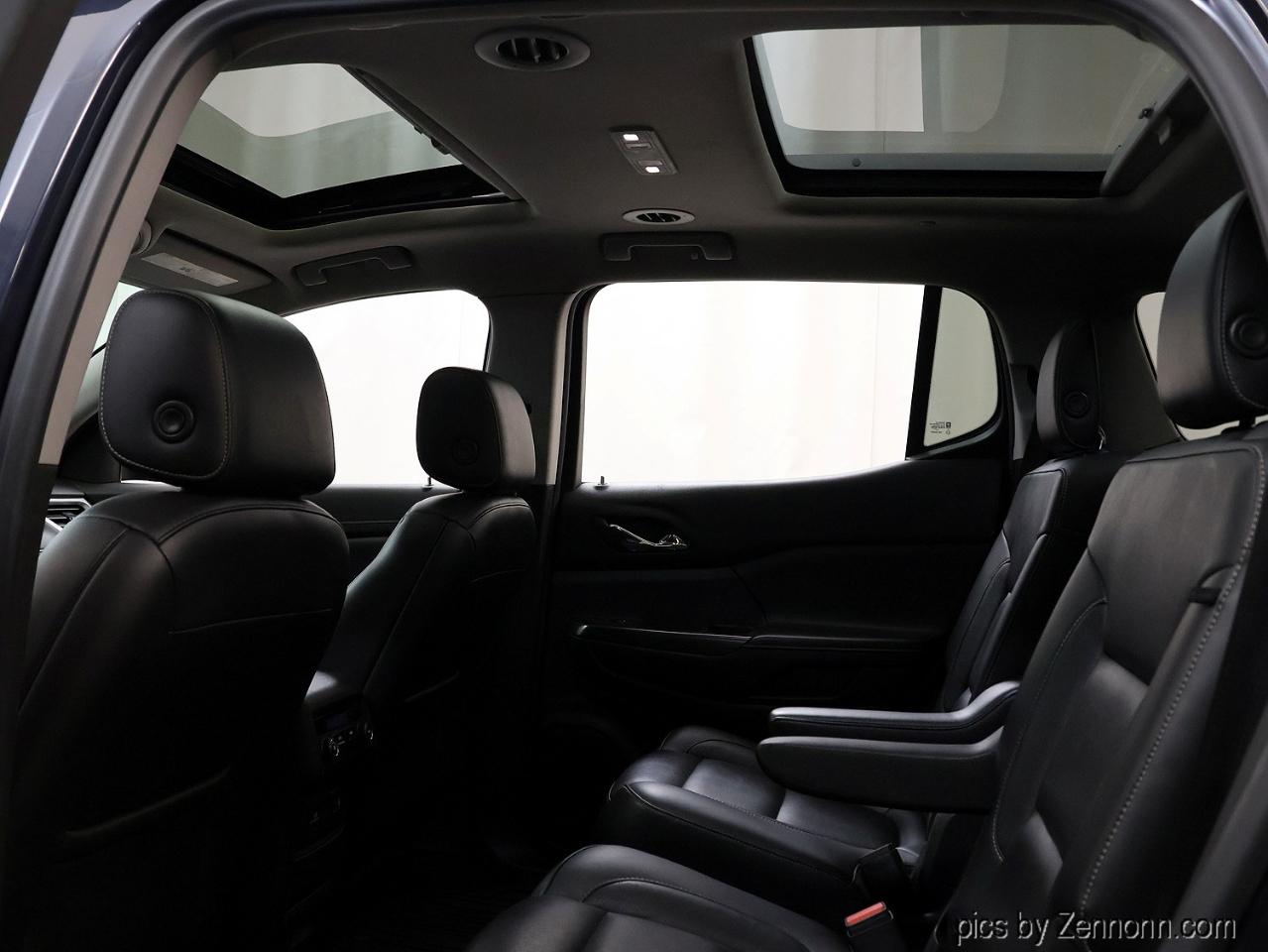 GMC Acadia AWD 4dr SLT w/SLT-1 2019
