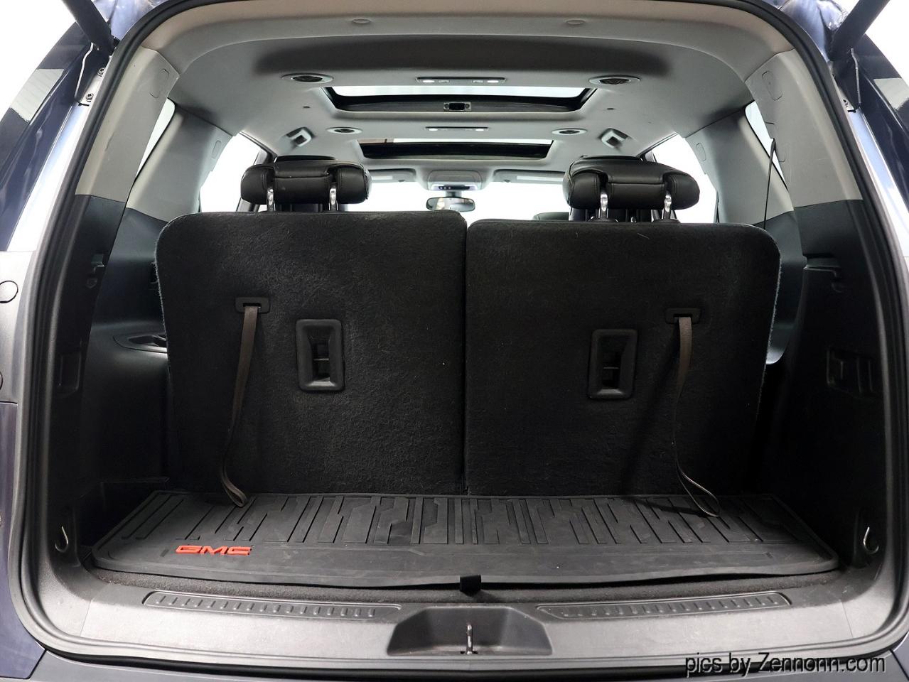 GMC Acadia AWD 4dr SLT w/SLT-1 2019