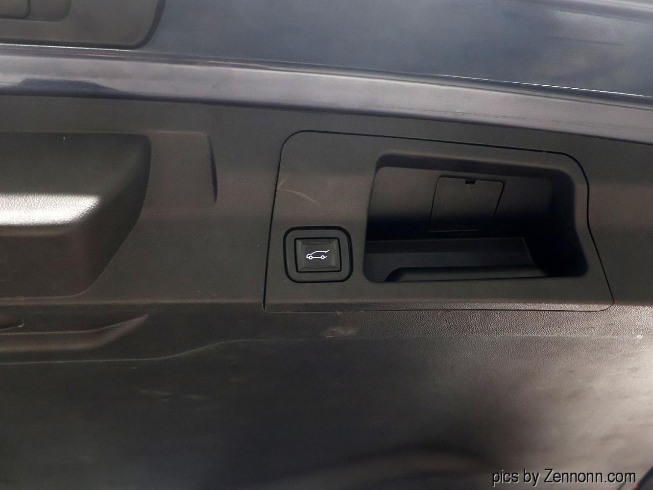 GMC Acadia AWD 4dr SLT w/SLT-1 2019
