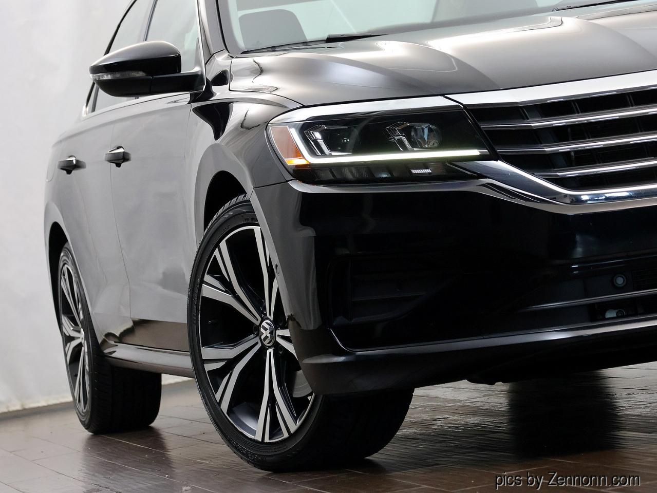 Volkswagen Passat 2.0T SEL Auto 2020
