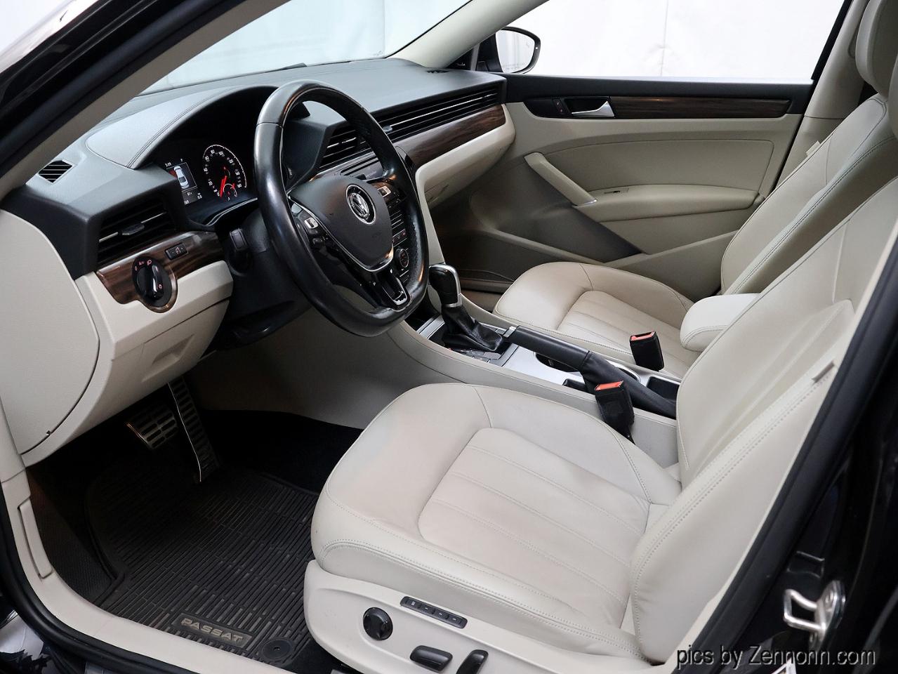 Volkswagen Passat 2.0T SEL Auto 2020