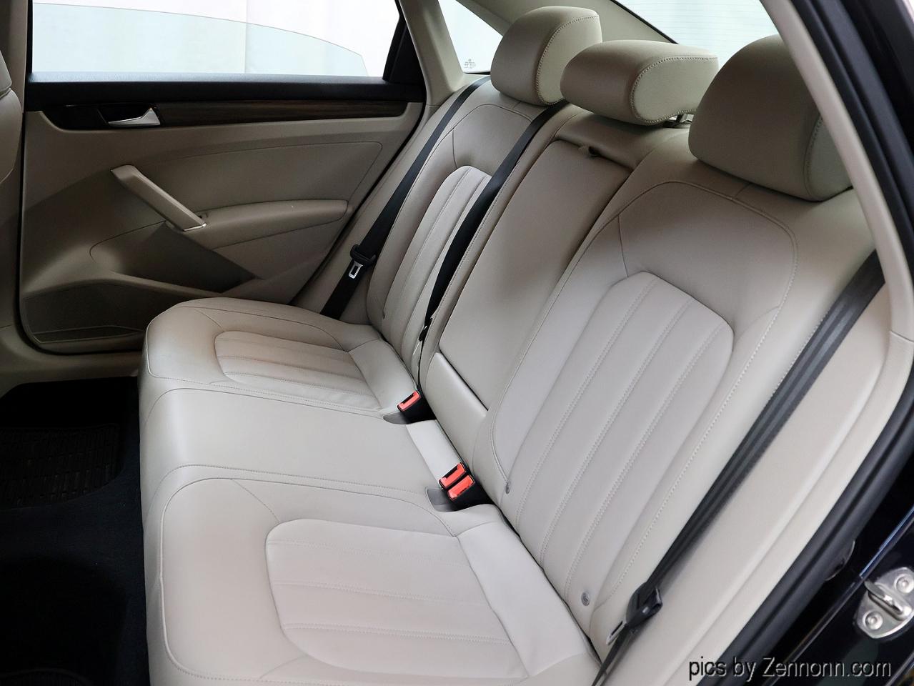 Volkswagen Passat 2.0T SEL Auto 2020
