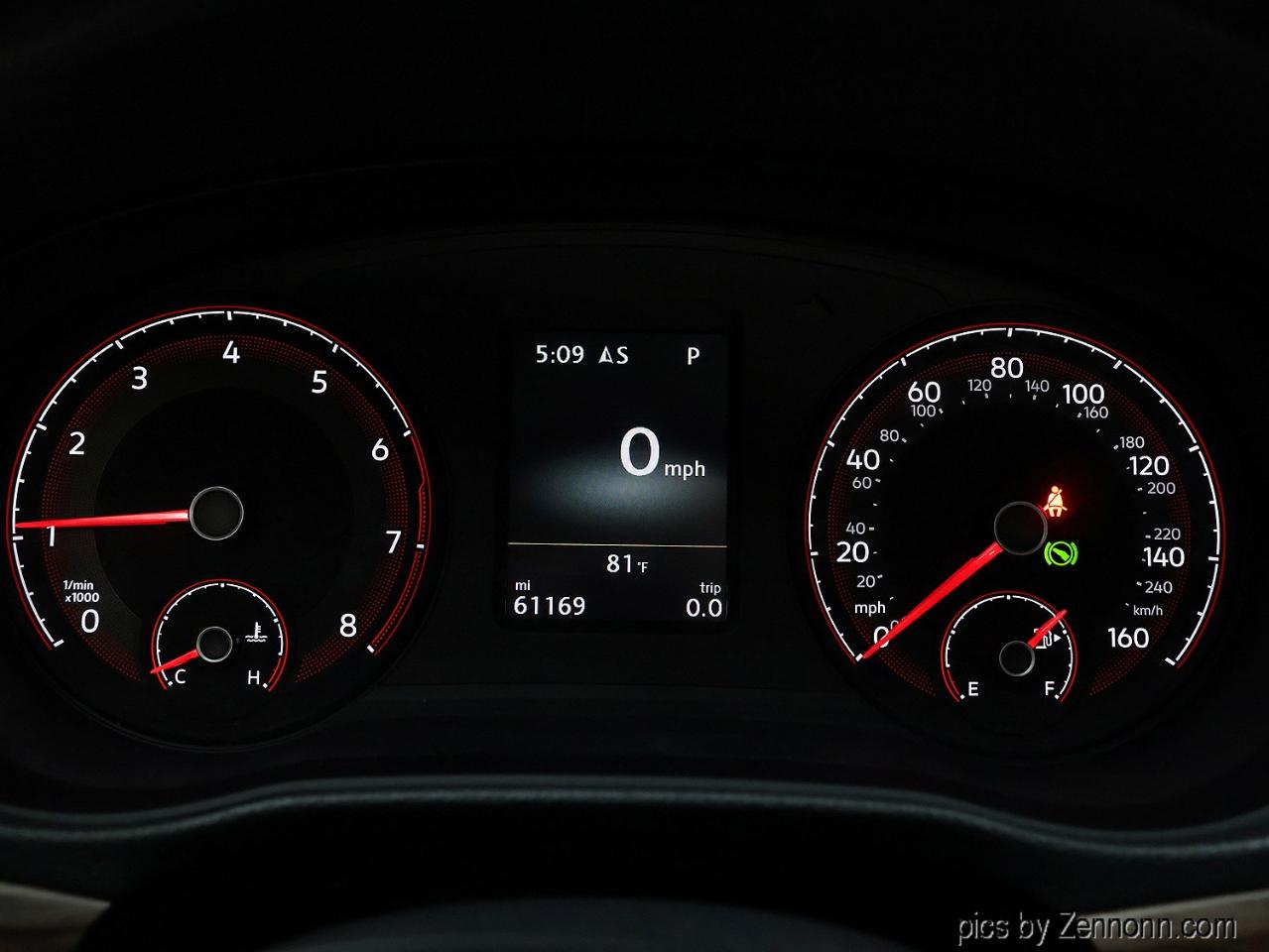 Volkswagen Passat 2.0T SEL Auto 2020