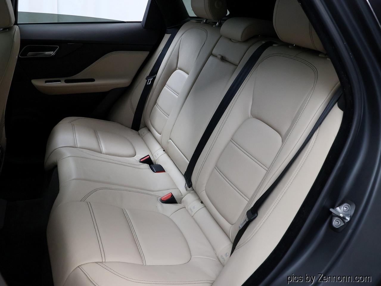 Jaguar F-Pace 35t Prestige AWD 2017