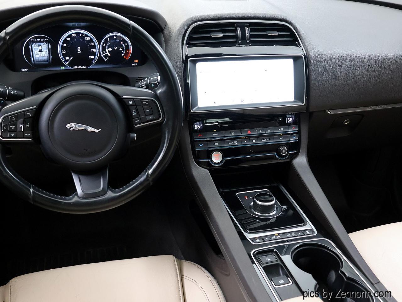 Jaguar F-Pace 35t Prestige AWD 2017