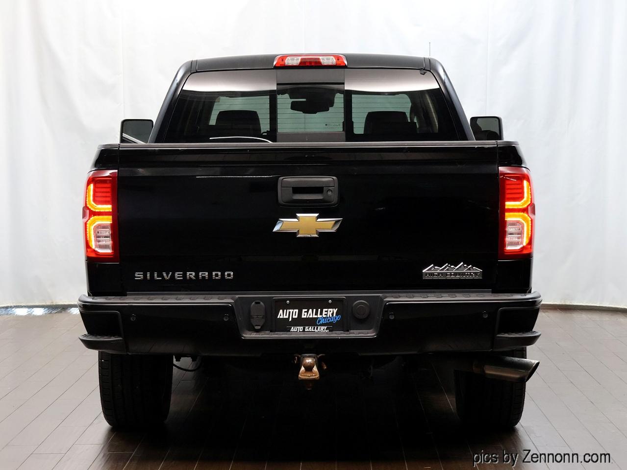 Chevrolet Silverado 1500 4WD Crew Cab 143.5" High Country 2016