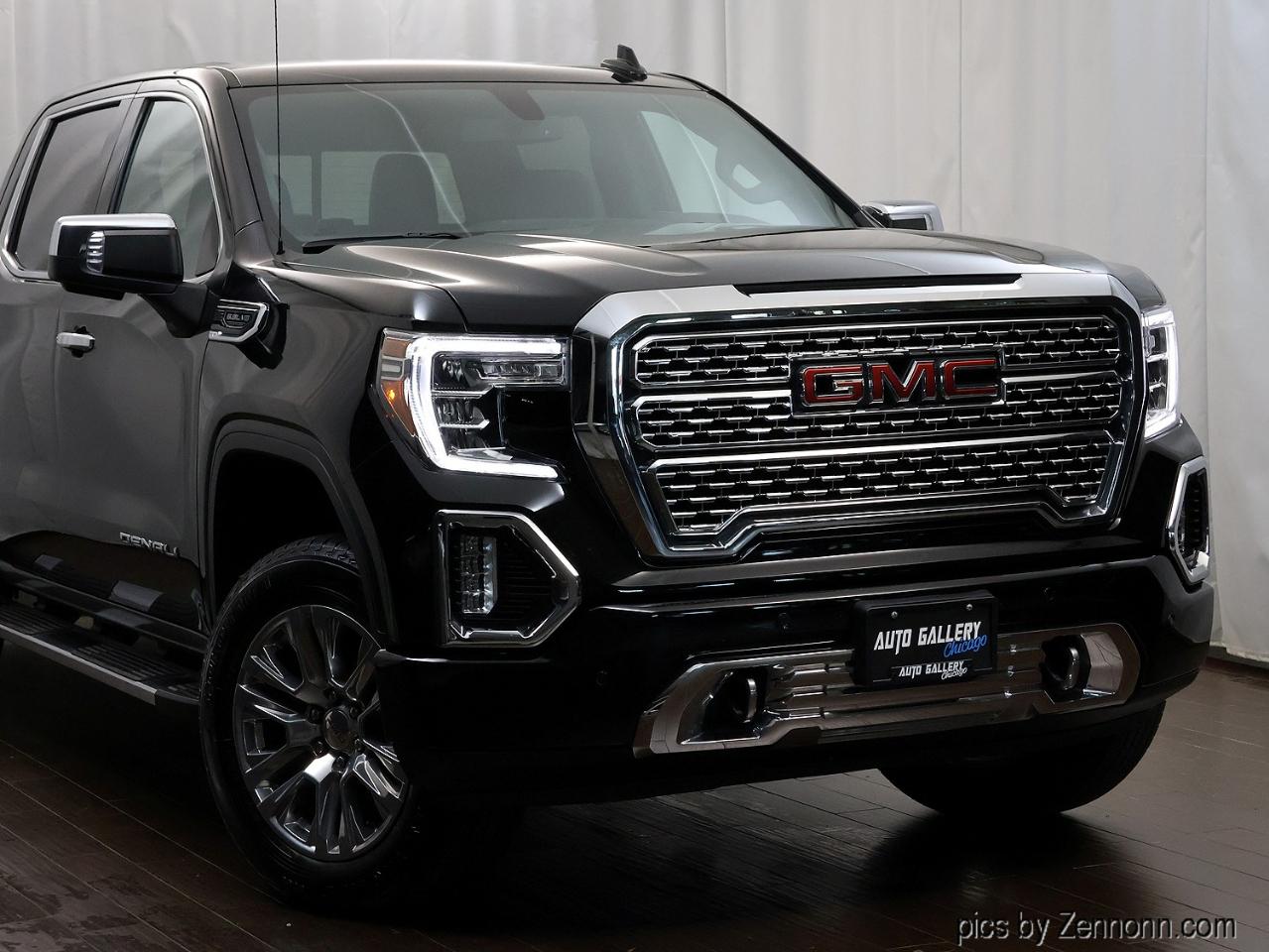 GMC Sierra 1500 4WD Crew Cab 147" Denali 2019