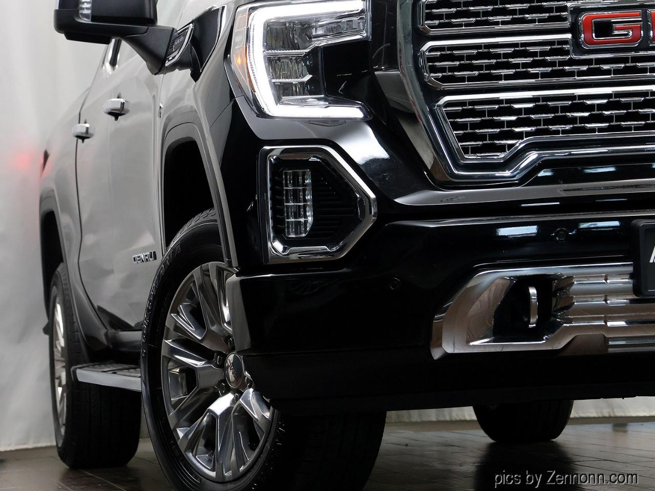 GMC Sierra 1500 4WD Crew Cab 147" Denali 2019