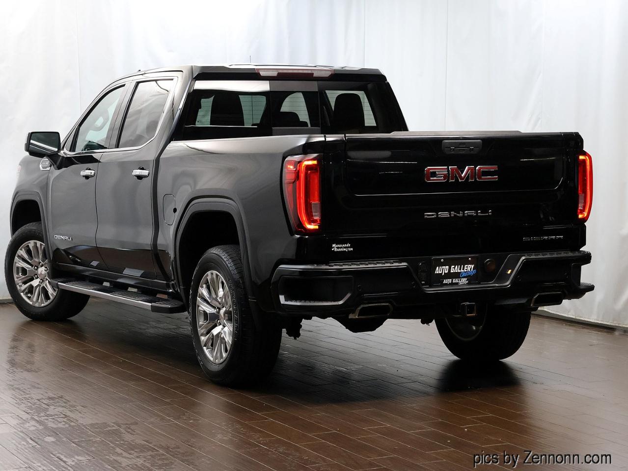GMC Sierra 1500 4WD Crew Cab 147" Denali 2019