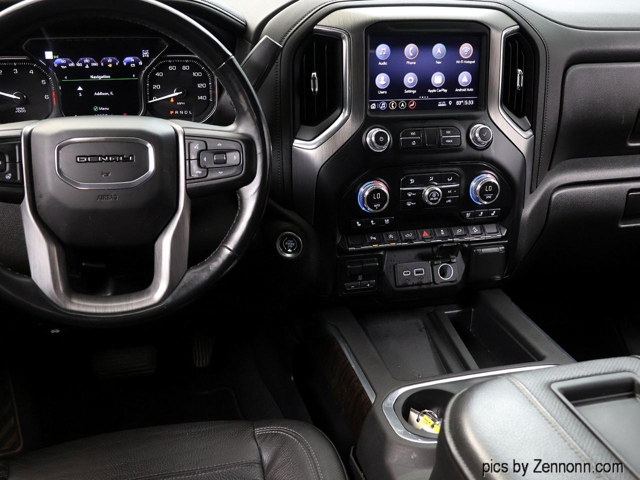 GMC Sierra 1500 4WD Crew Cab 147" Denali 2019