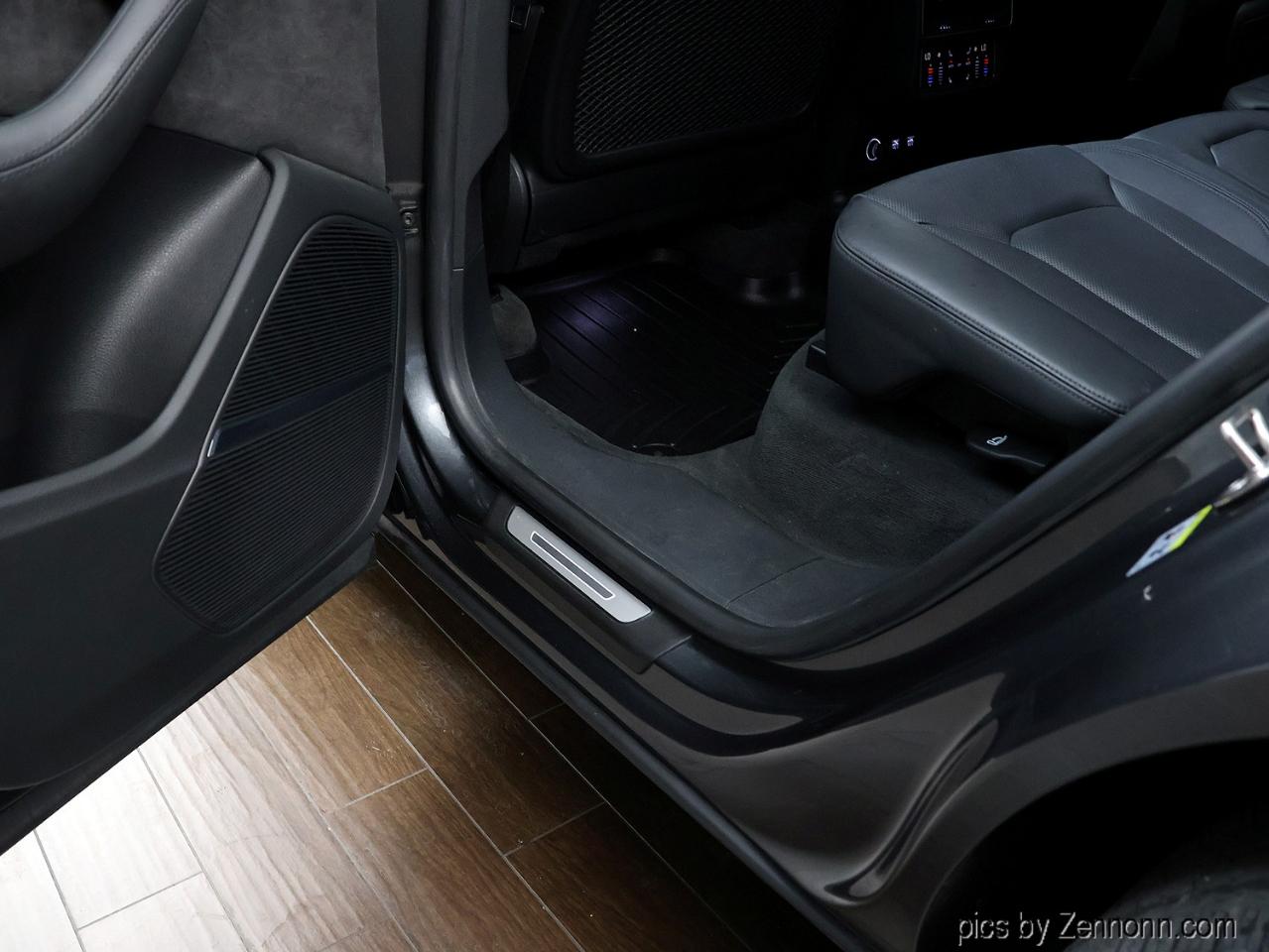Audi Q8 Prestige 55 TFSI quattro 2019