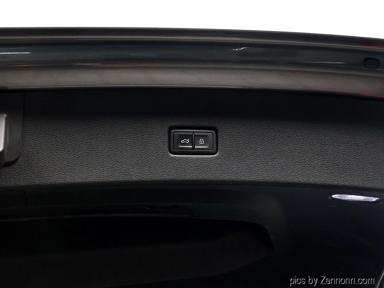 Audi Q8 Prestige 55 TFSI quattro 2019