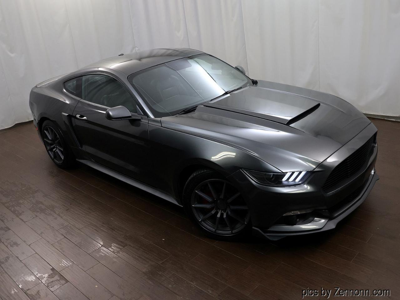 Ford Mustang EcoBoost Fastback 2017