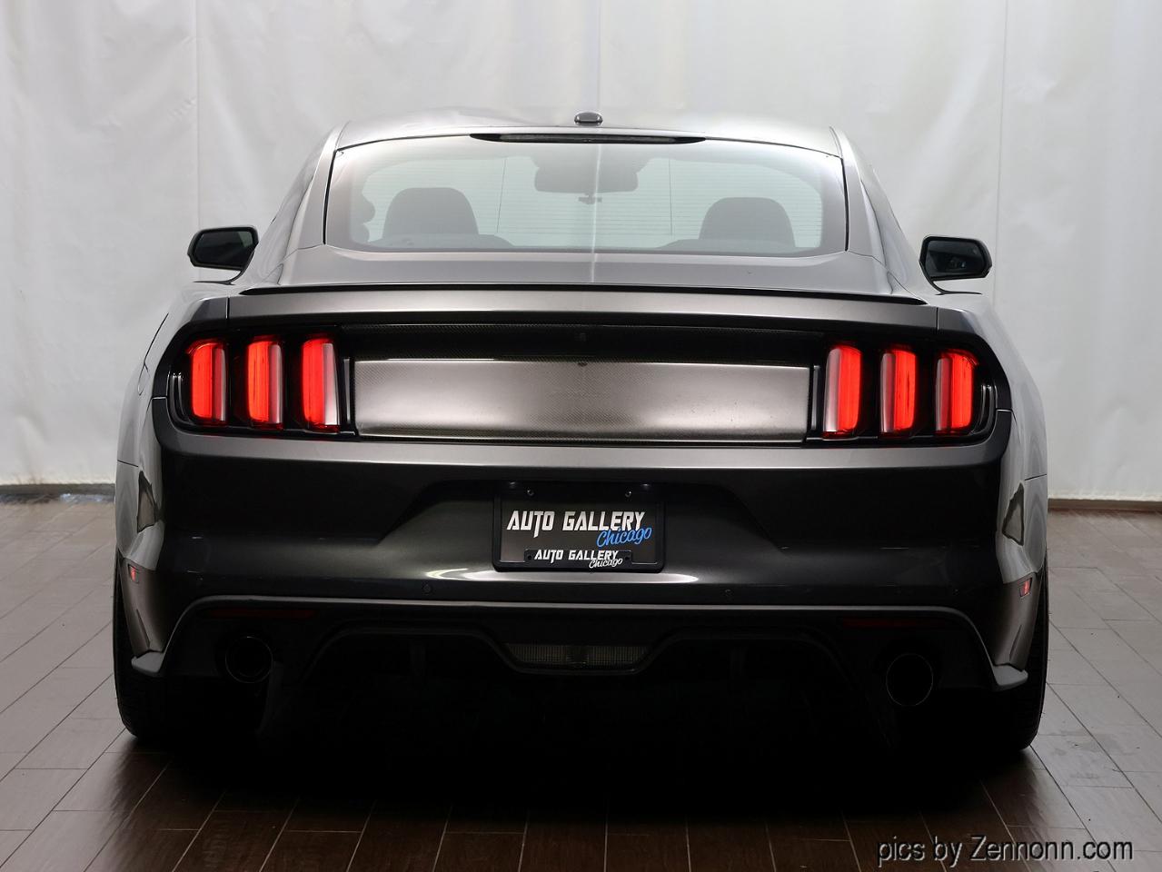 Ford Mustang EcoBoost Fastback 2017