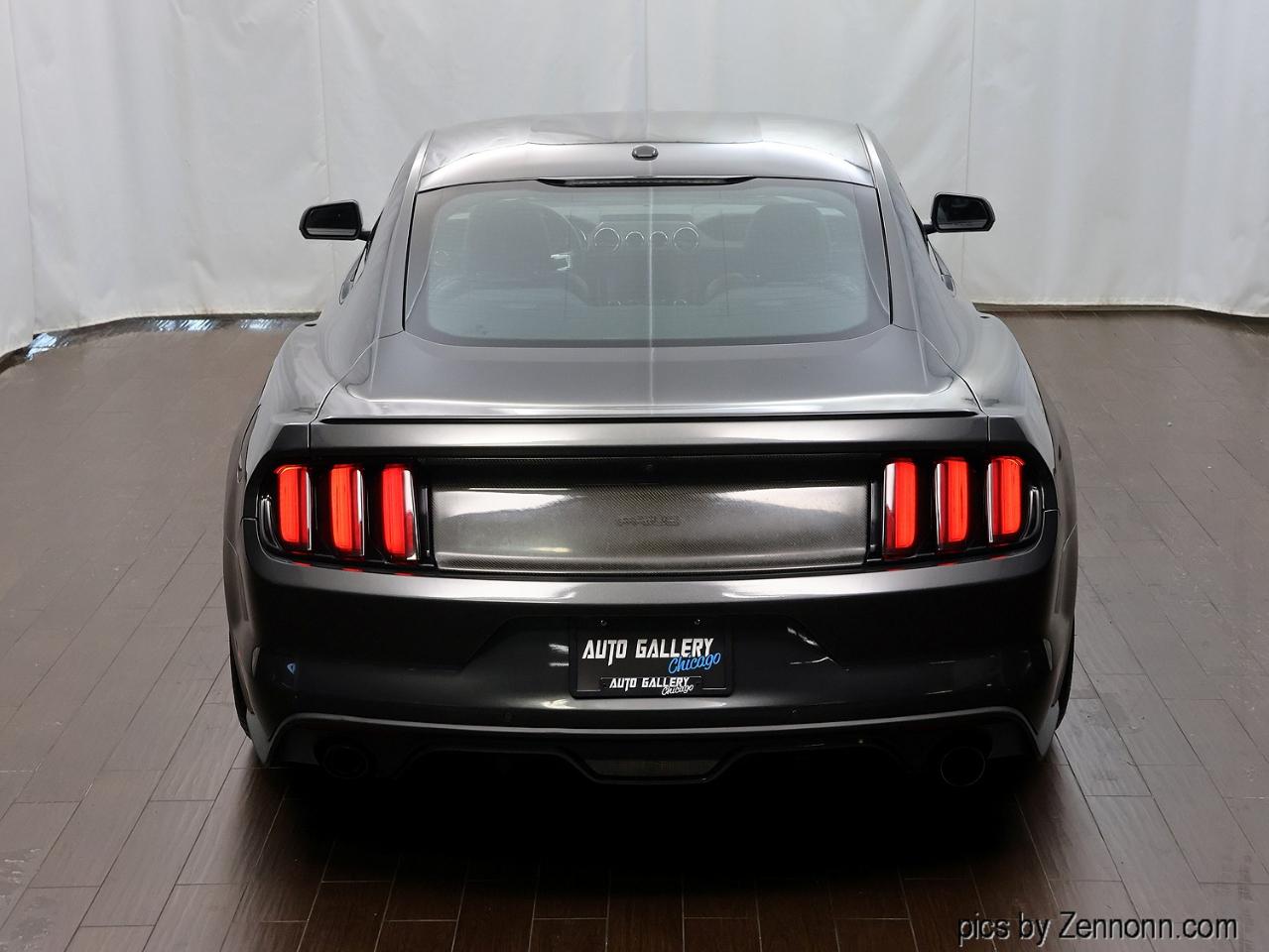 Ford Mustang EcoBoost Fastback 2017