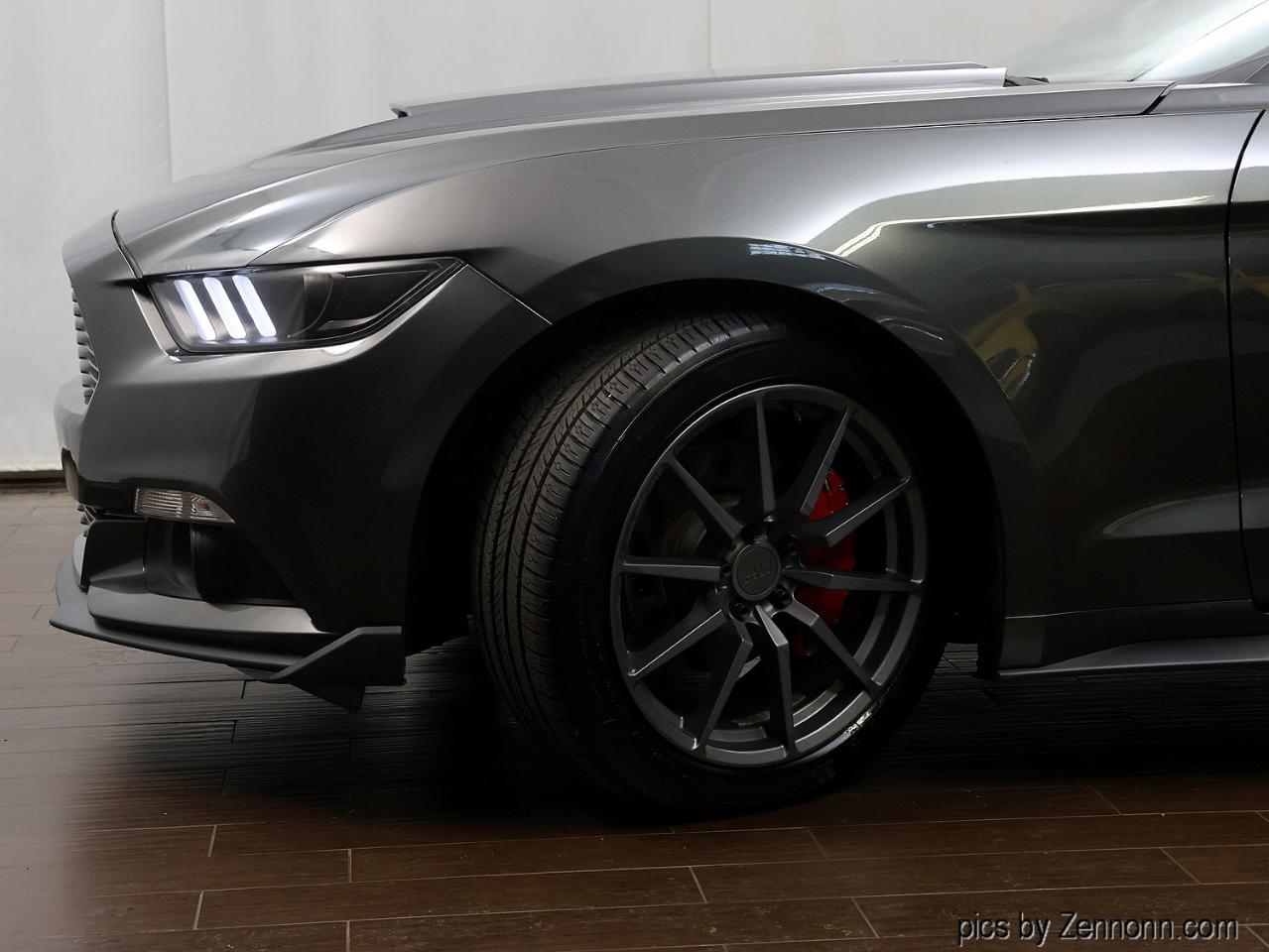Ford Mustang EcoBoost Fastback 2017