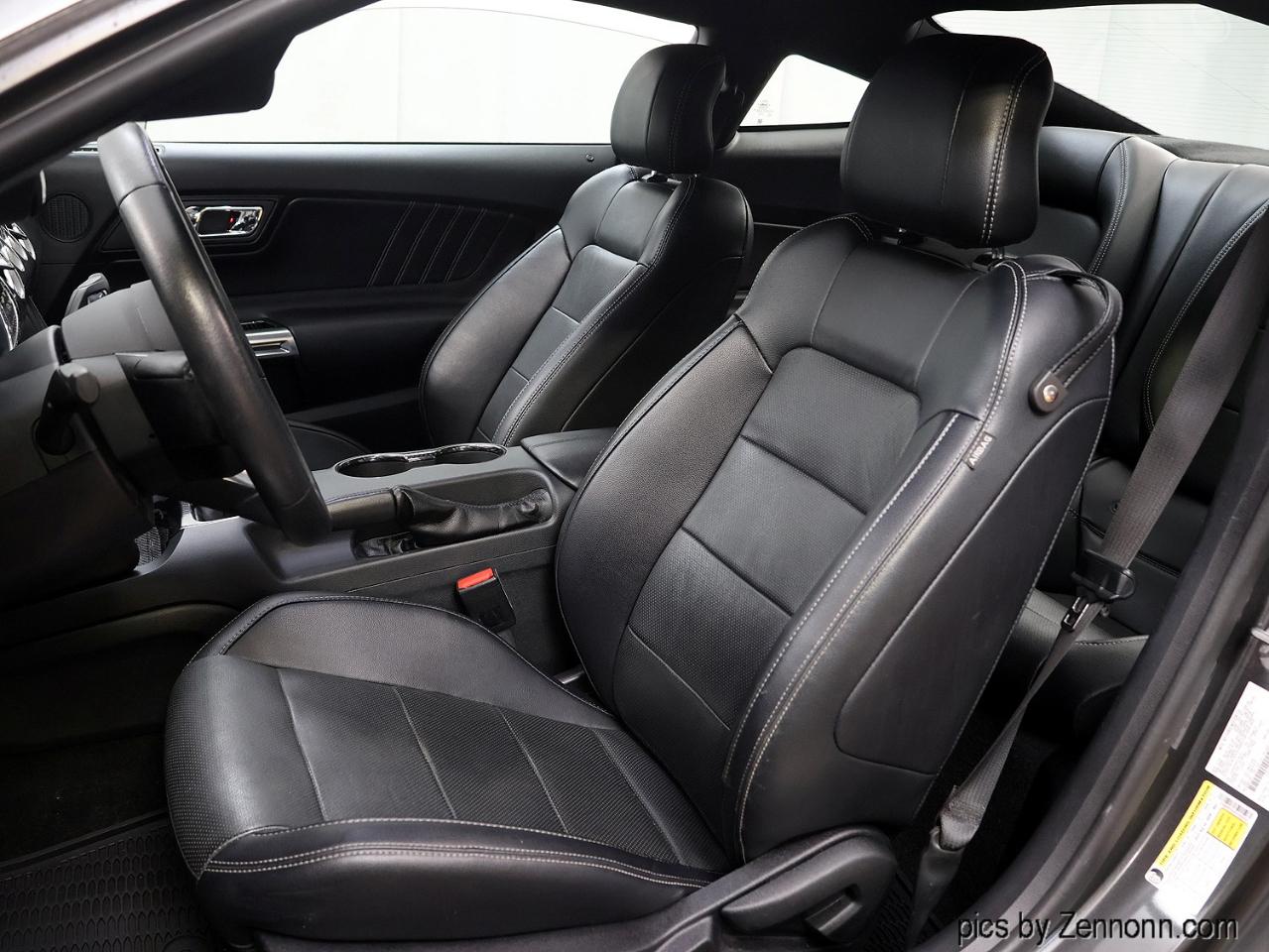 Ford Mustang EcoBoost Fastback 2017