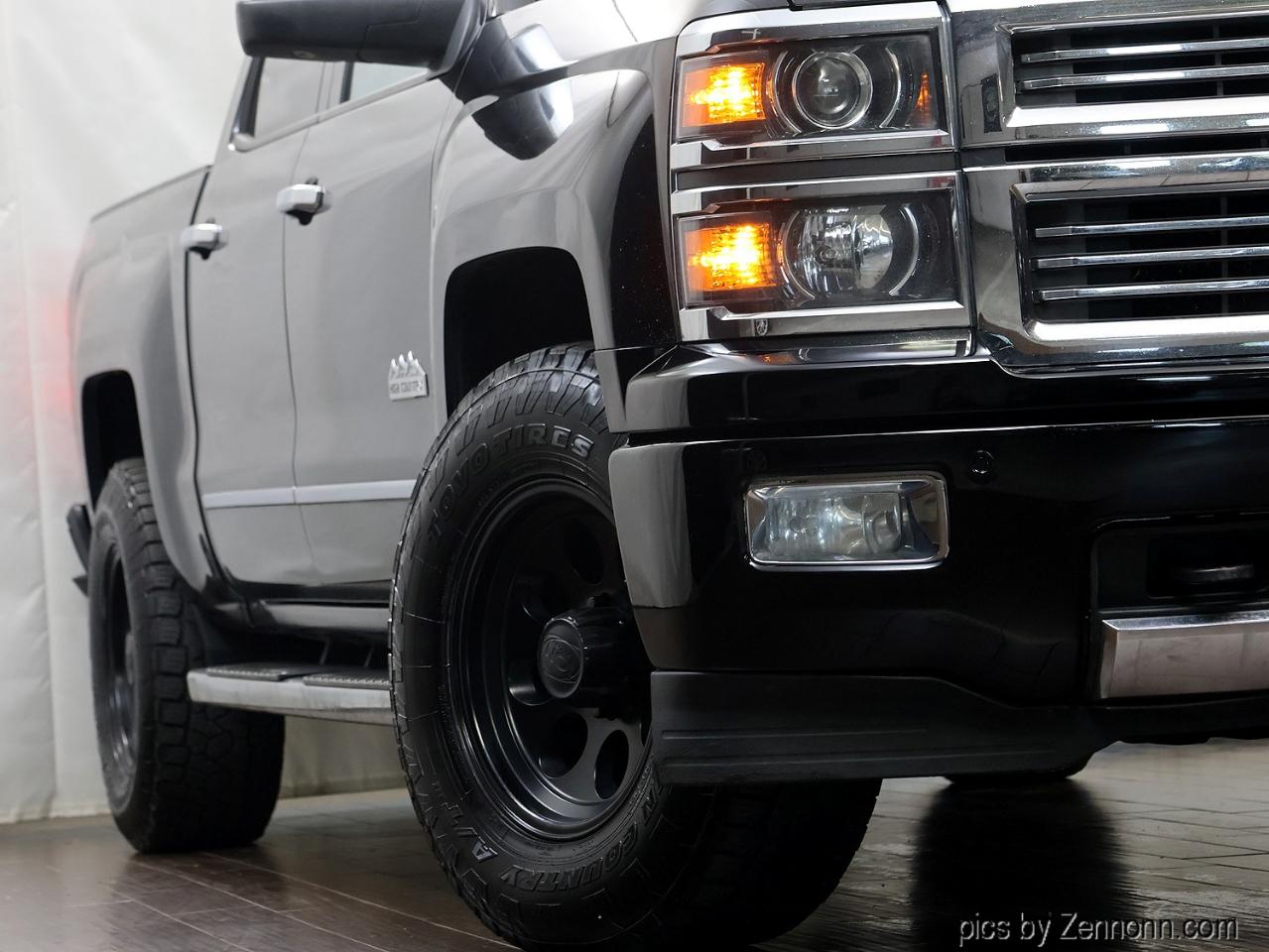Chevrolet Silverado 1500 4WD Crew Cab 143.5" High Country 2014