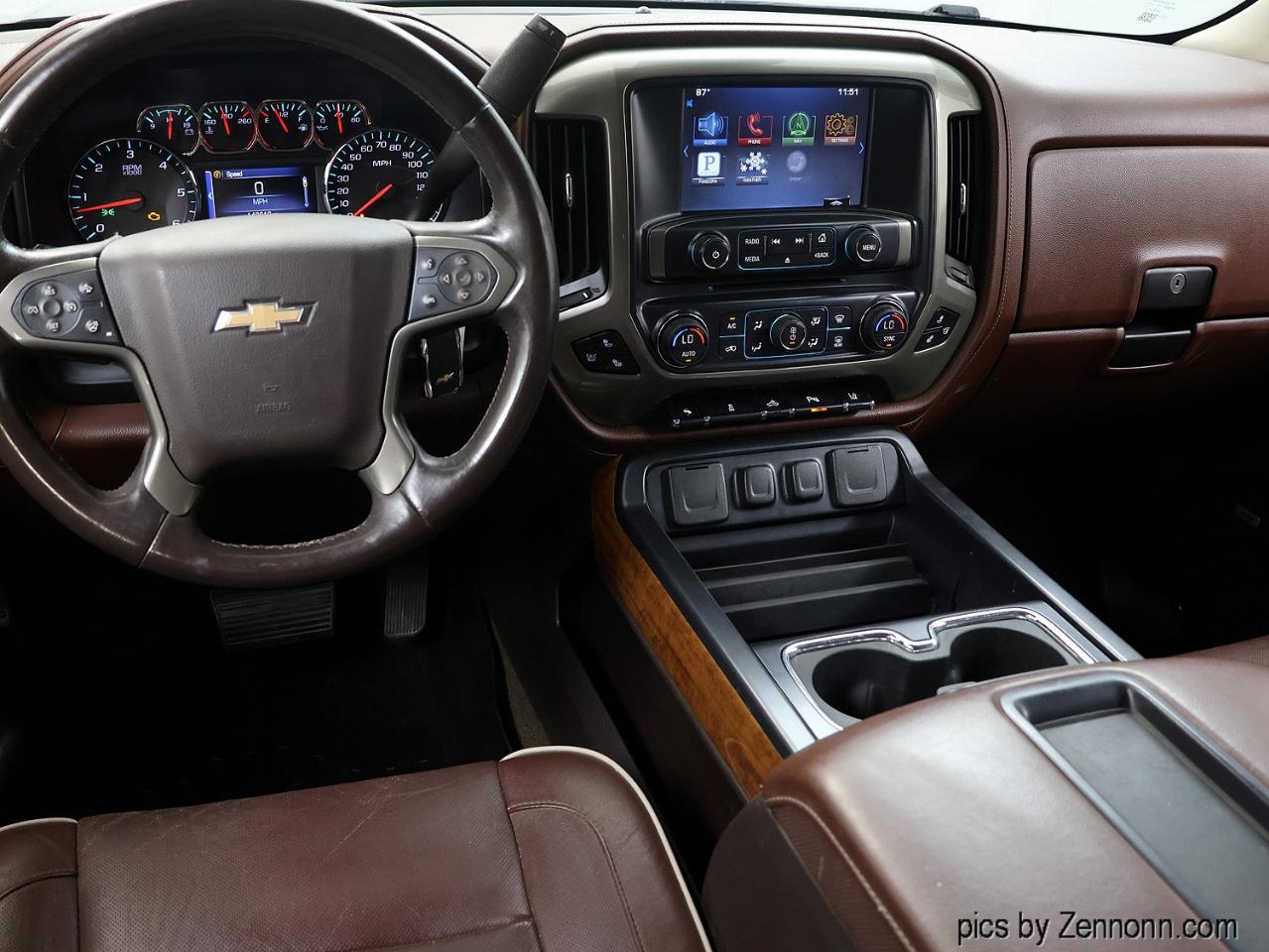 Chevrolet Silverado 1500 4WD Crew Cab 143.5" High Country 2014
