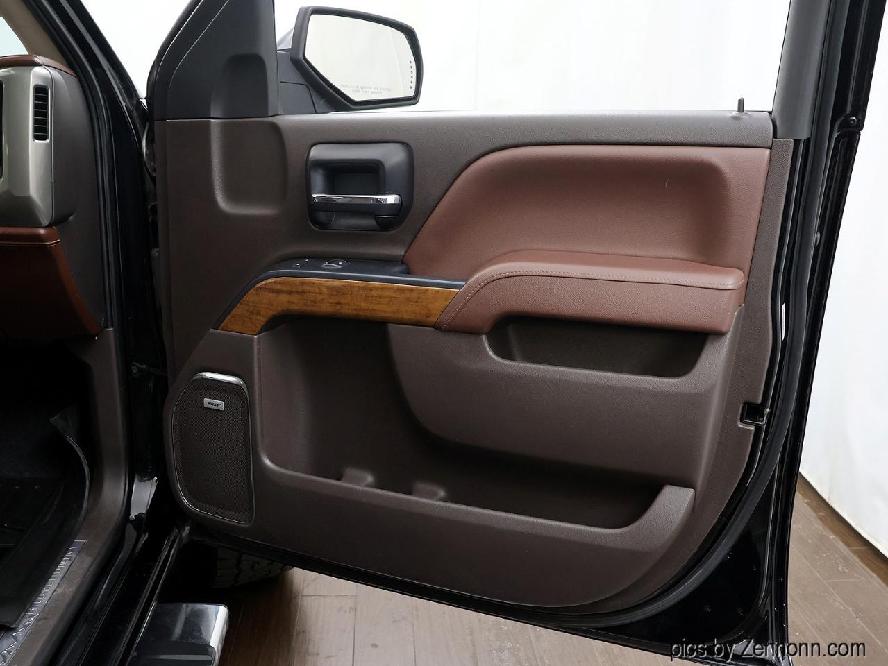 Chevrolet Silverado 1500 4WD Crew Cab 143.5" High Country 2014