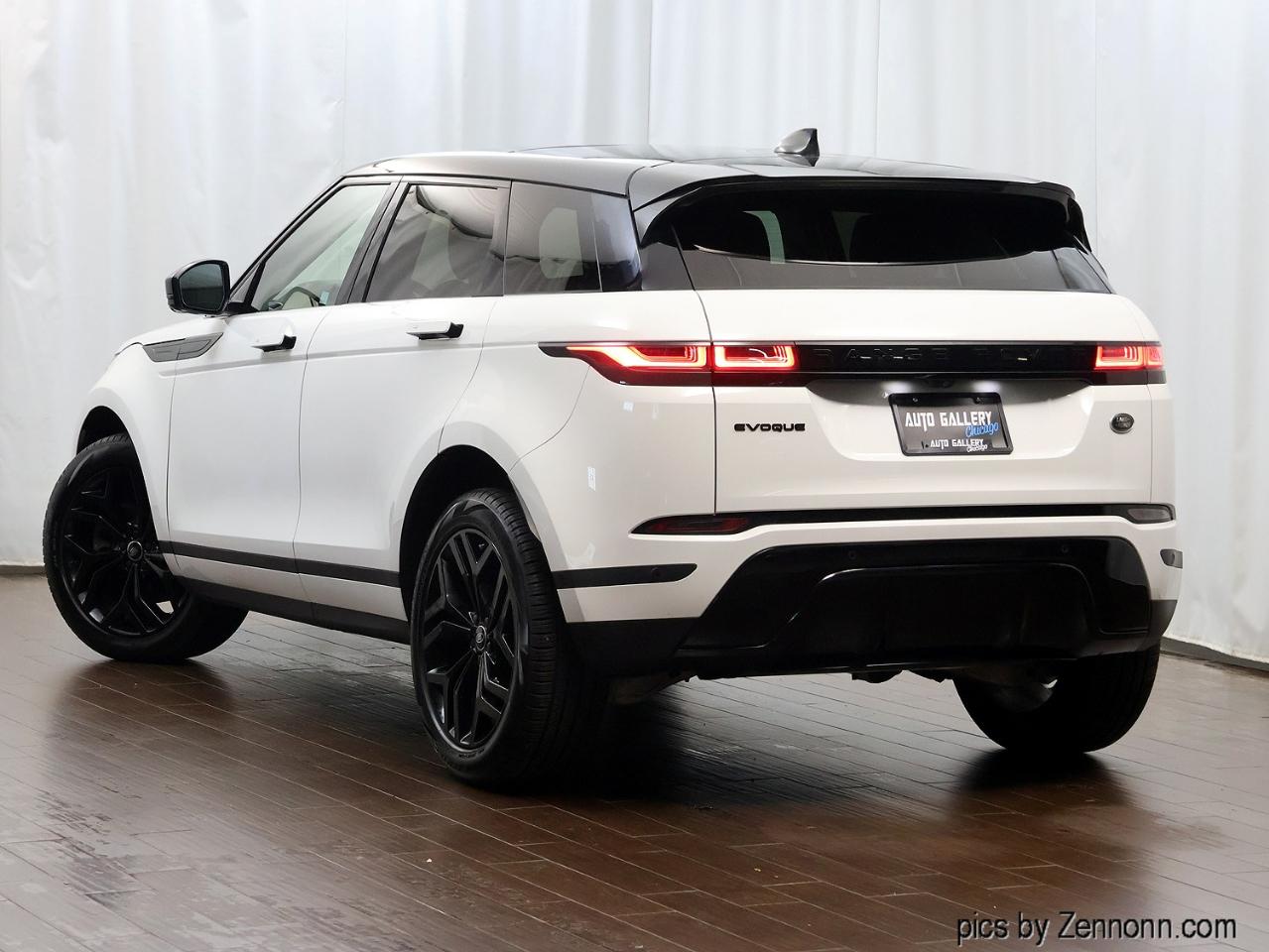 Land Rover Range Rover Evoque SE AWD 2021