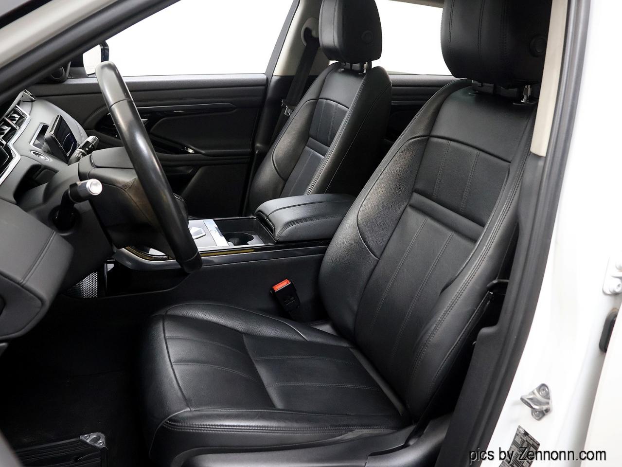 Land Rover Range Rover Evoque SE AWD 2021