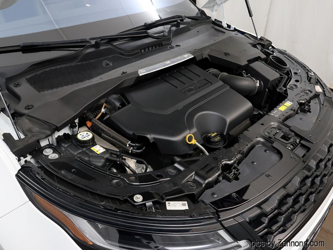 Land Rover Range Rover Evoque SE AWD 2021