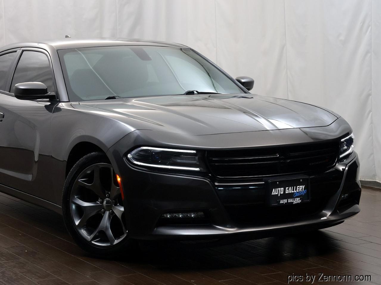 Dodge Charger 4dr Sdn SXT RWD 2016
