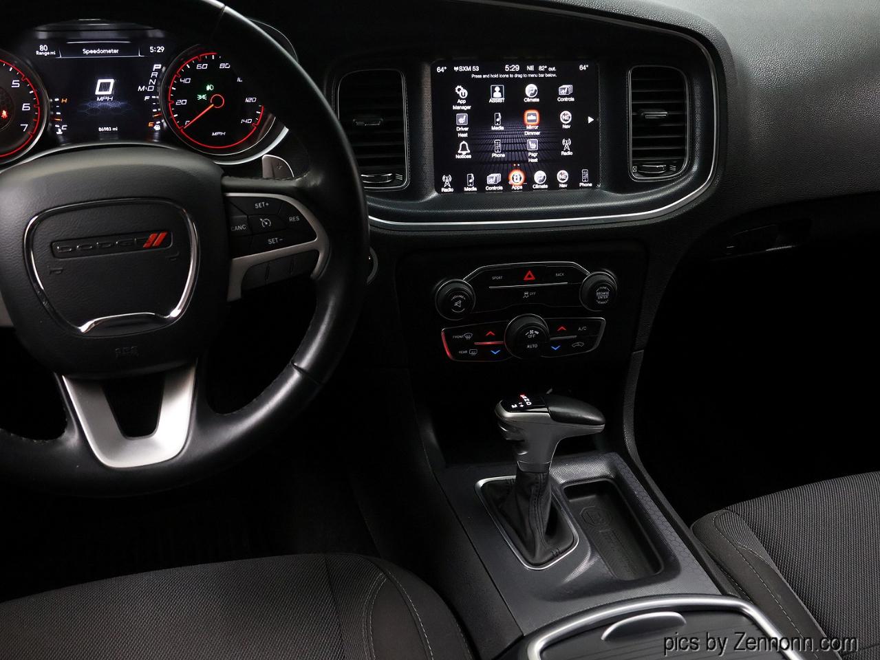 Dodge Charger 4dr Sdn SXT RWD 2016