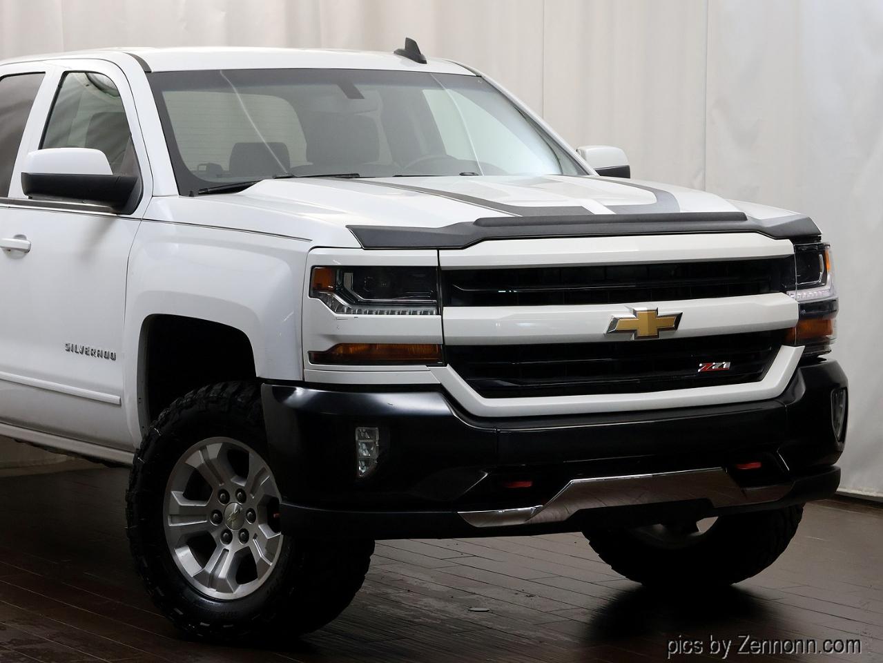 Chevrolet Silverado 1500 4WD Double Cab 143.5" LT w/2LT 2017