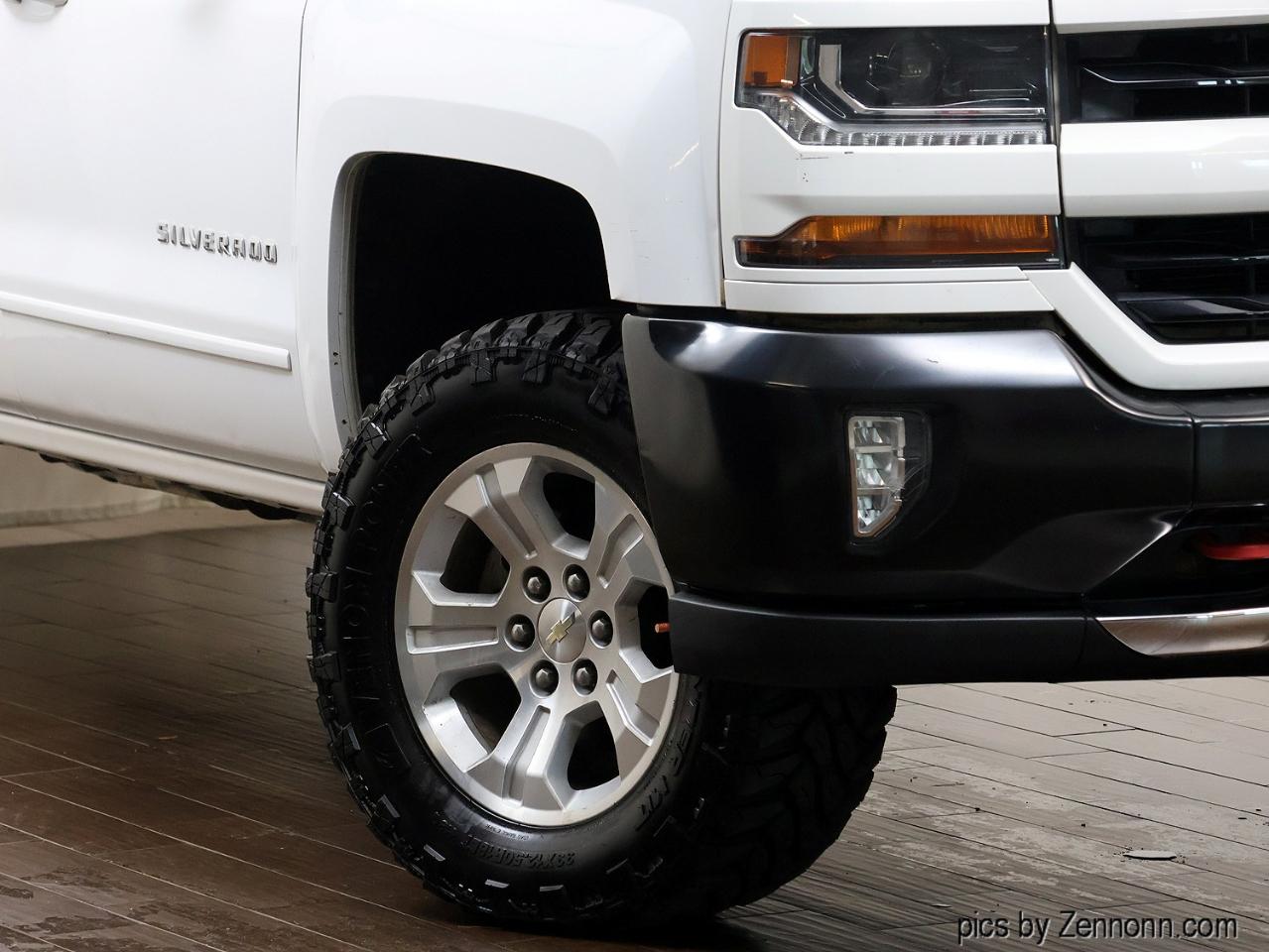 Chevrolet Silverado 1500 4WD Double Cab 143.5" LT w/2LT 2017