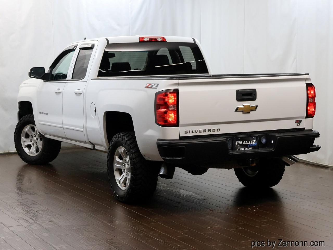 Chevrolet Silverado 1500 4WD Double Cab 143.5" LT w/2LT 2017
