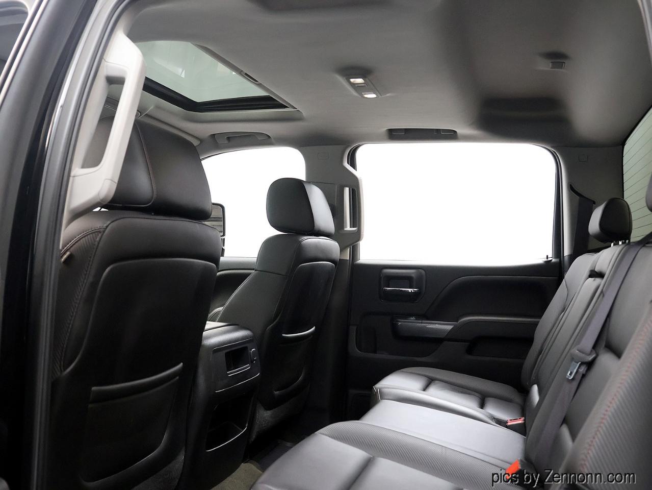 GMC Sierra 1500 4WD Crew Cab 143.5" SLT 2015