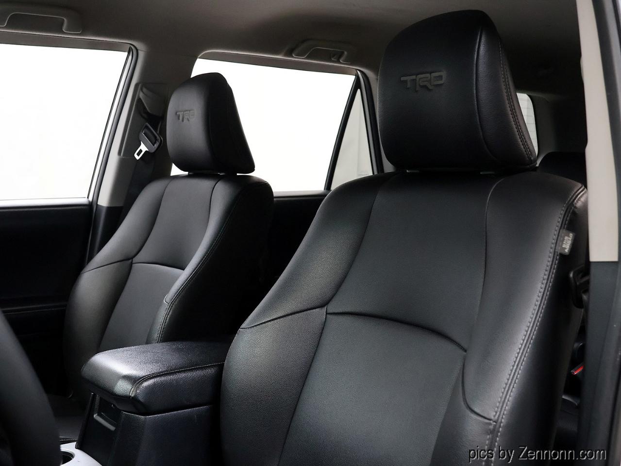 Toyota 4Runner TRD Sport 4WD (Natl) 2022