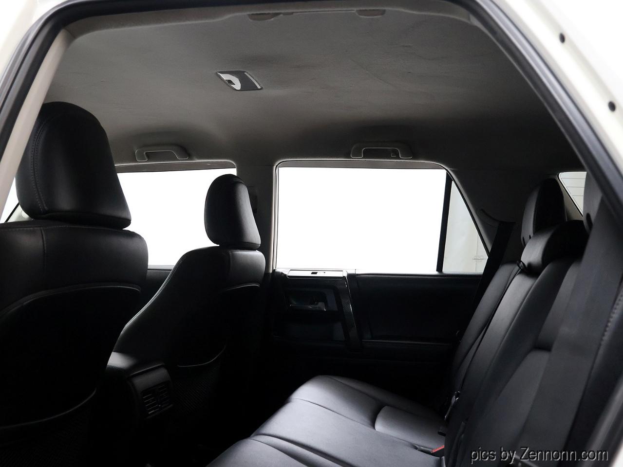 Toyota 4Runner TRD Sport 4WD (Natl) 2022