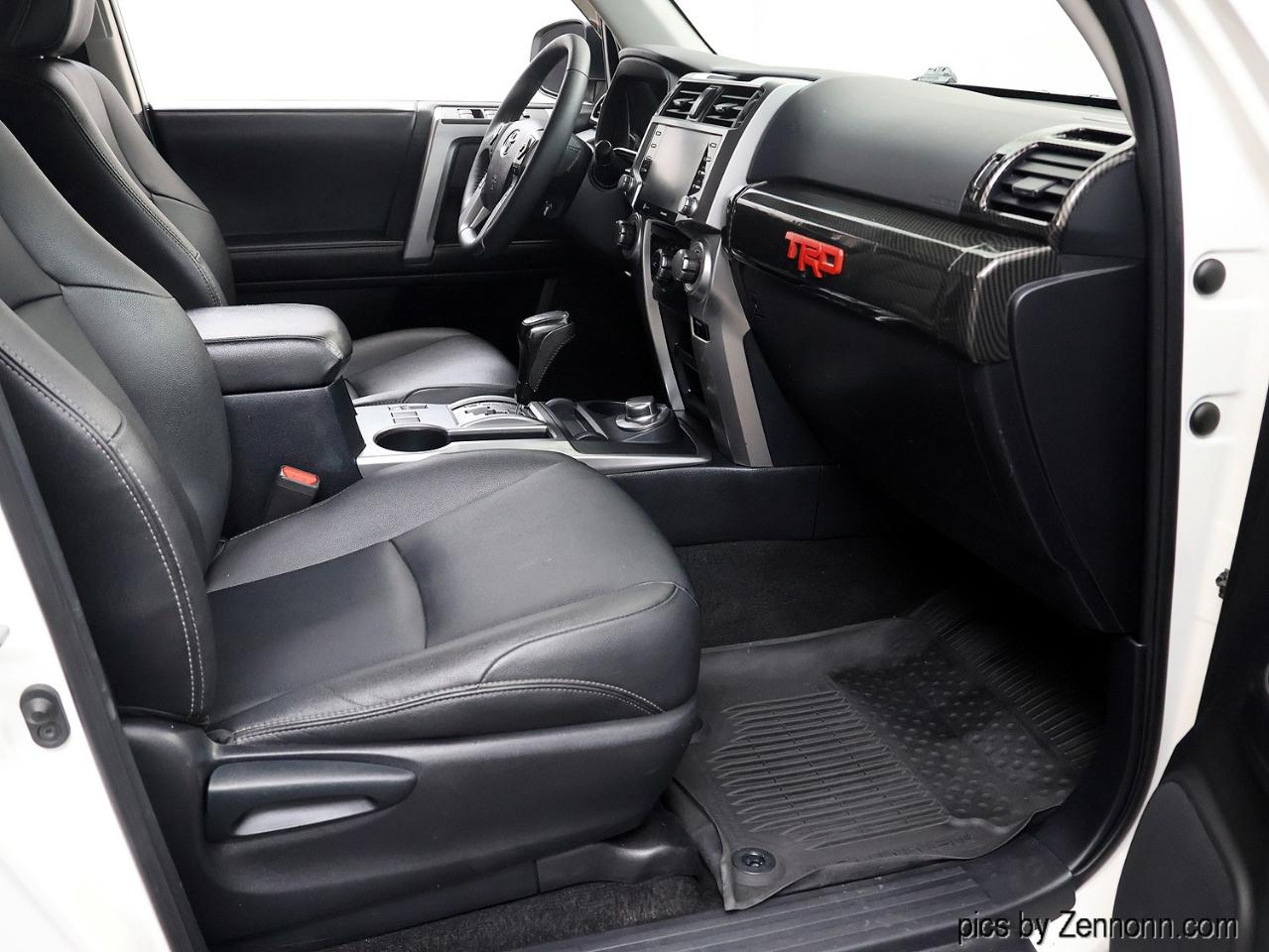 Toyota 4Runner TRD Sport 4WD (Natl) 2022