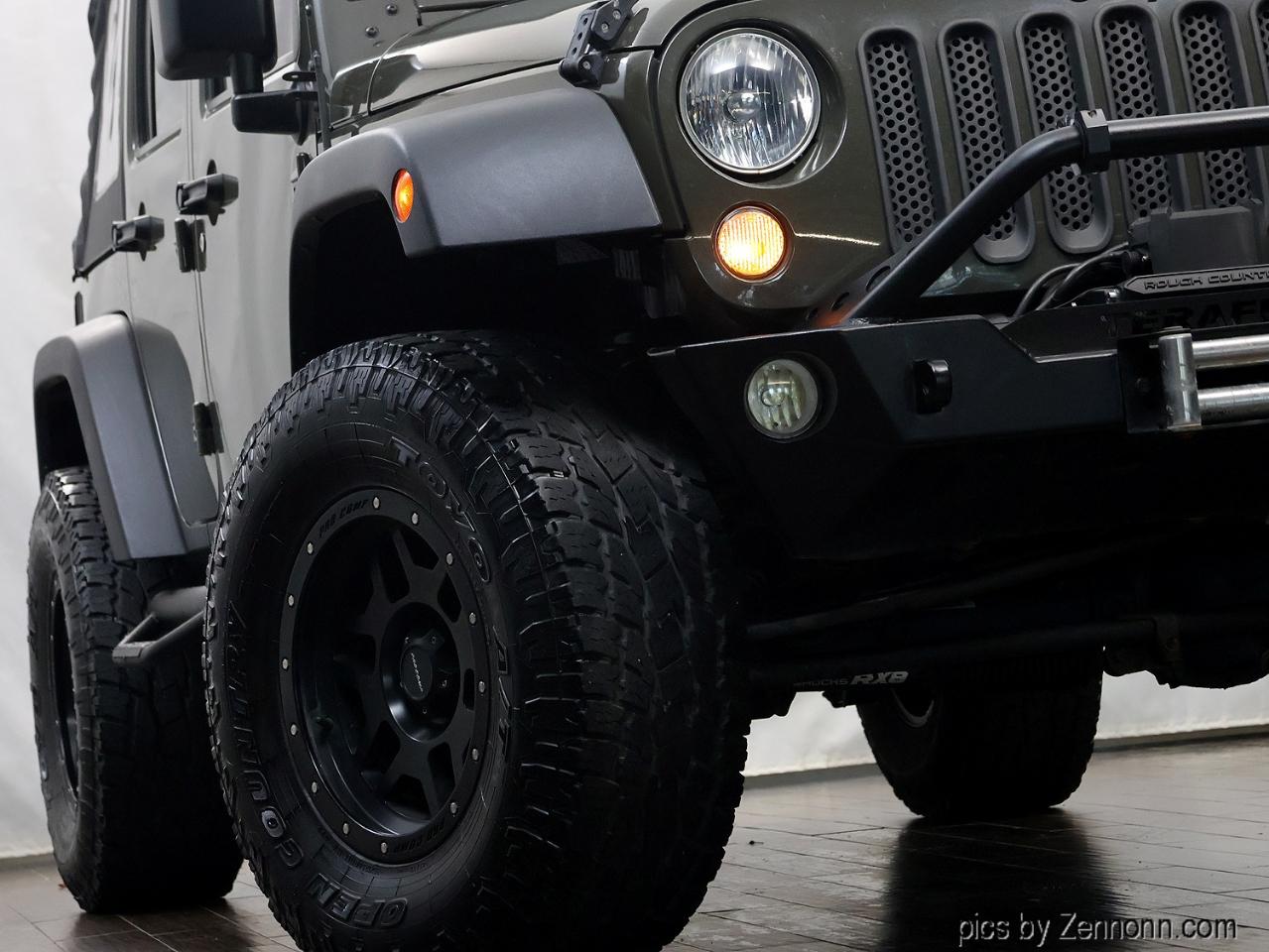 Jeep Wrangler Unlimited 4WD 4dr Sport 2016