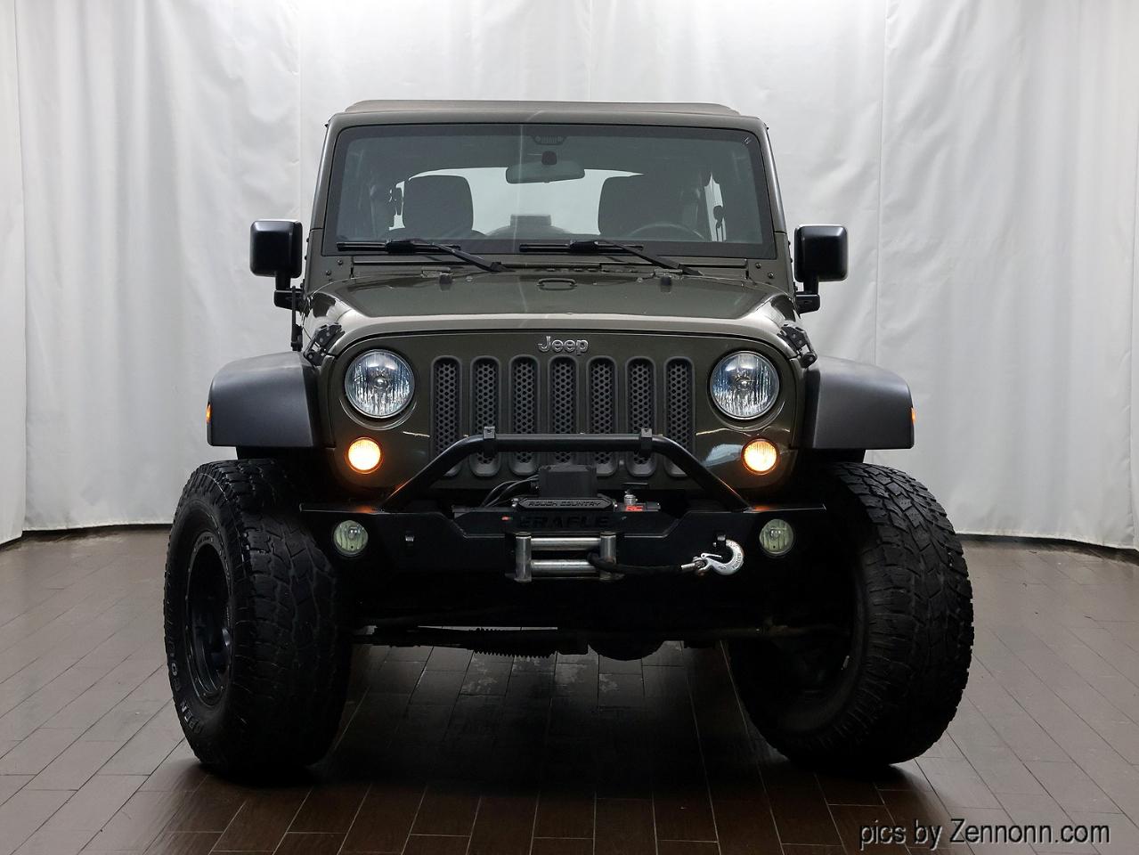 Jeep Wrangler Unlimited 4WD 4dr Sport 2016