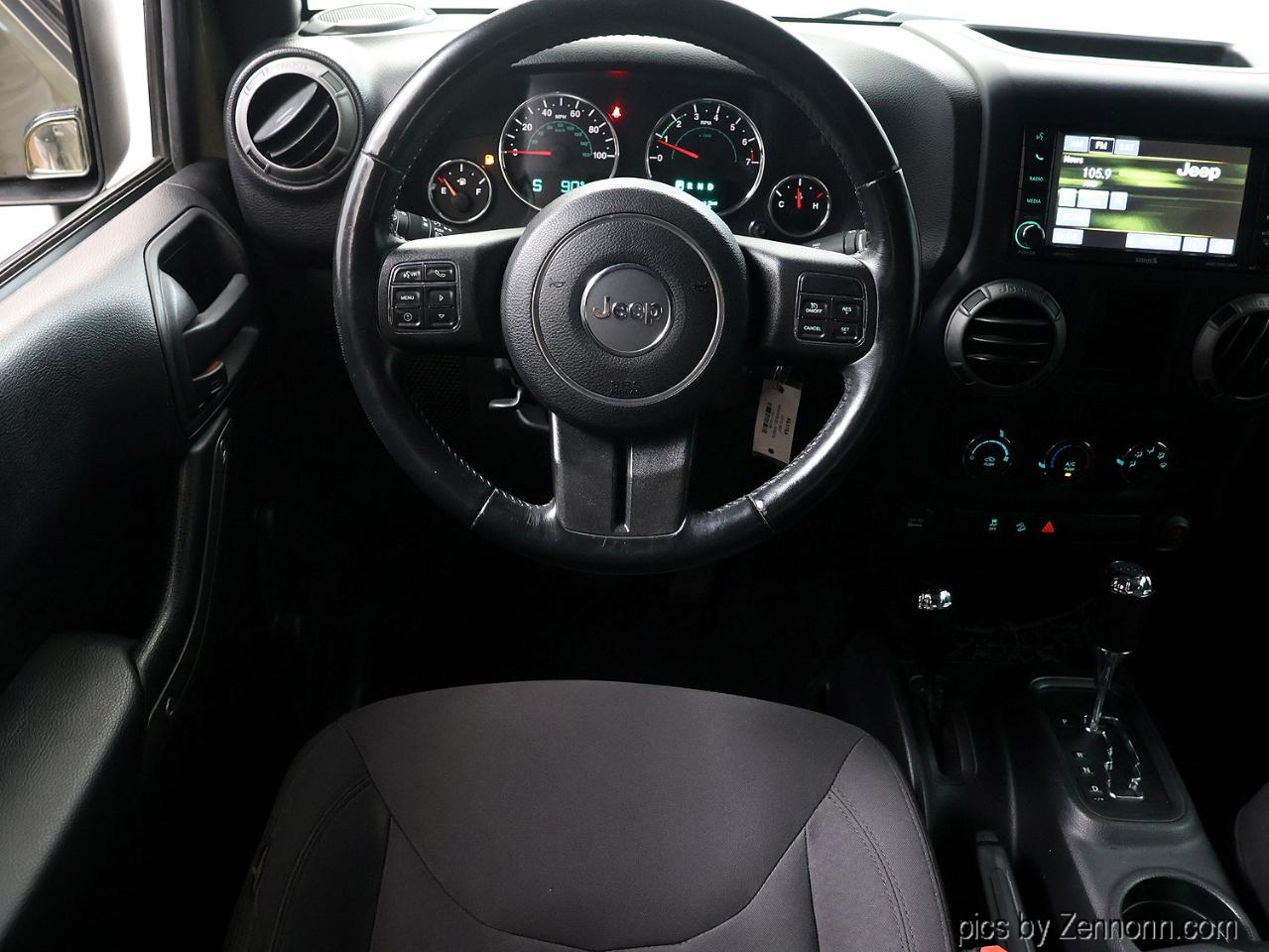 Jeep Wrangler Unlimited 4WD 4dr Sport 2016