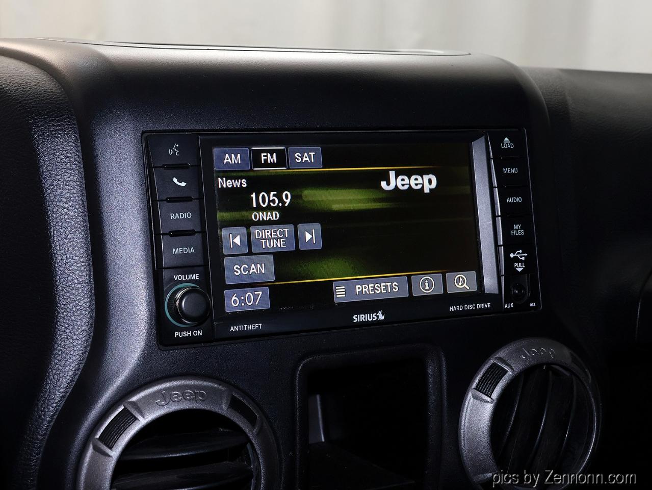 Jeep Wrangler Unlimited 4WD 4dr Sport 2016
