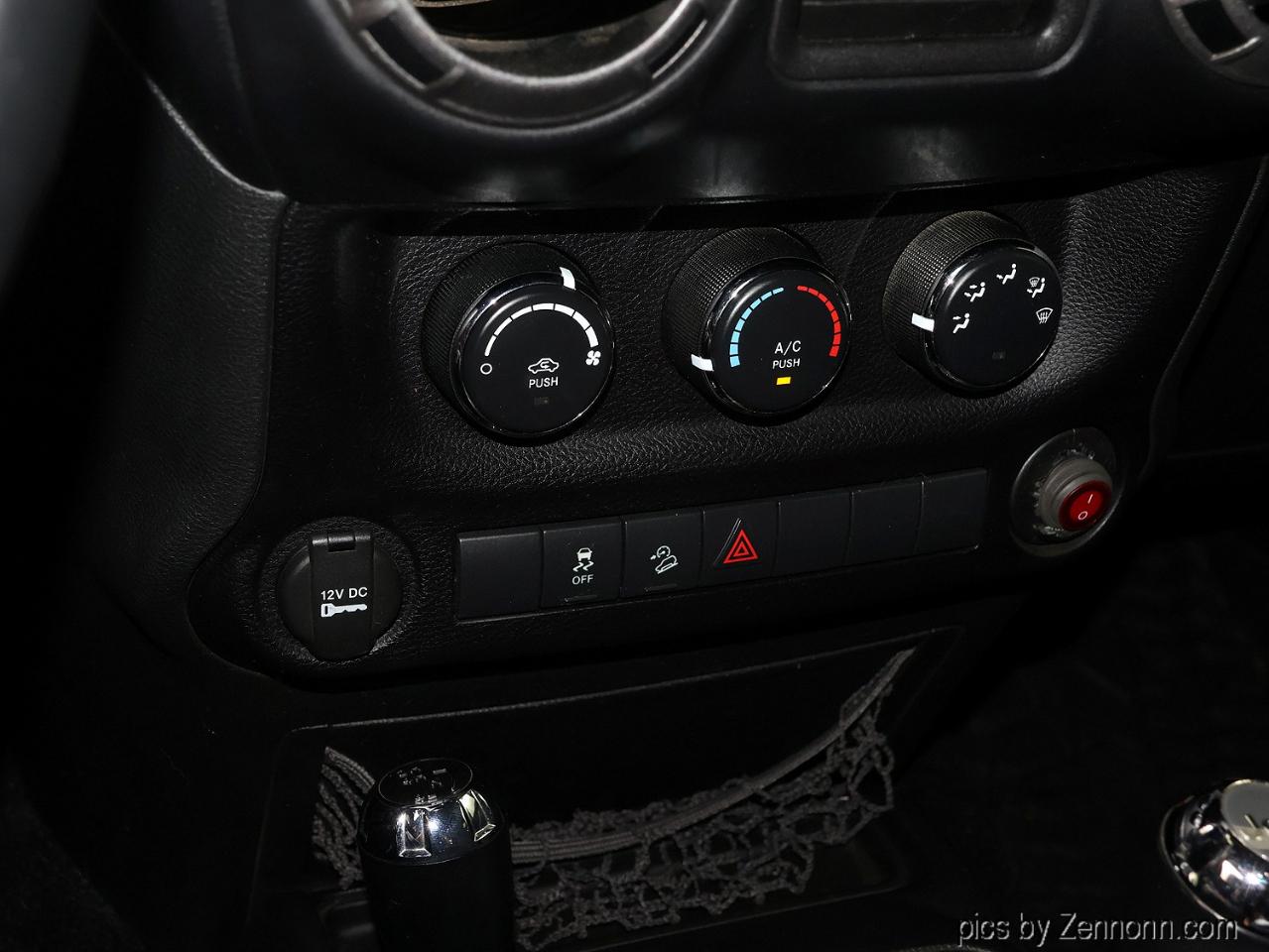 Jeep Wrangler Unlimited 4WD 4dr Sport 2016
