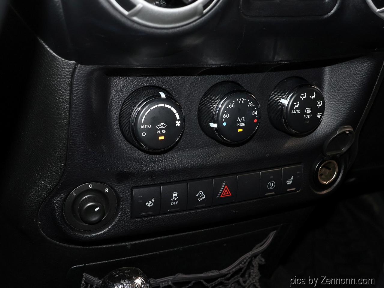 Jeep Wrangler Unlimited 4WD 4dr Rubicon Hard Rock 2015