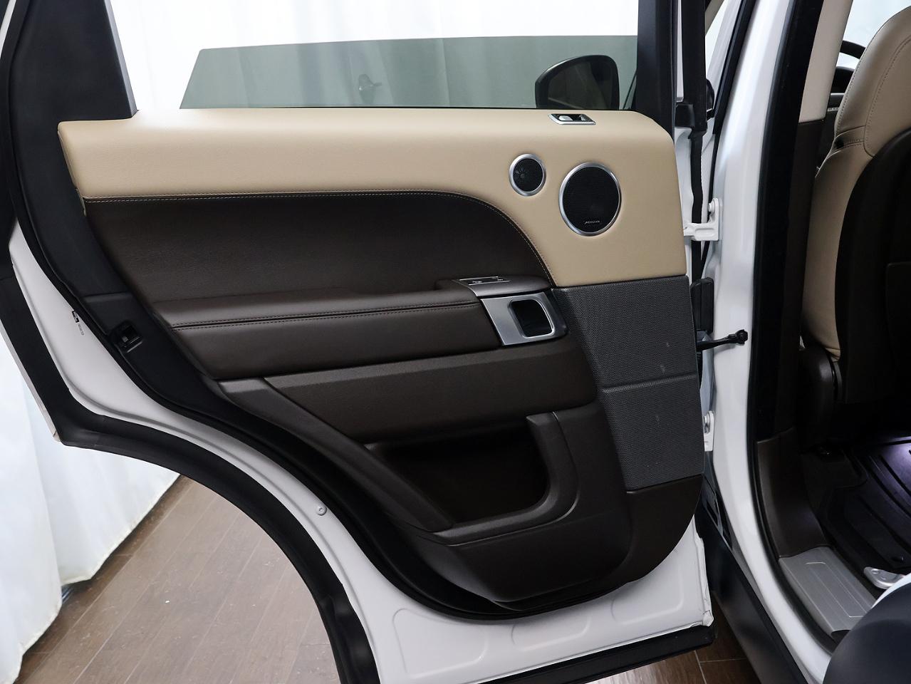 Land Rover Range Rover Sport Turbo i6 MHEV HSE 2019